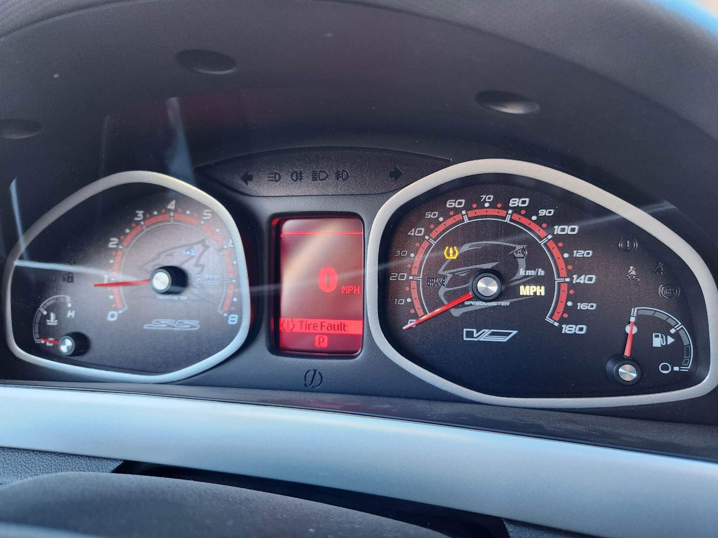 Pontiac G8 cluster dials 